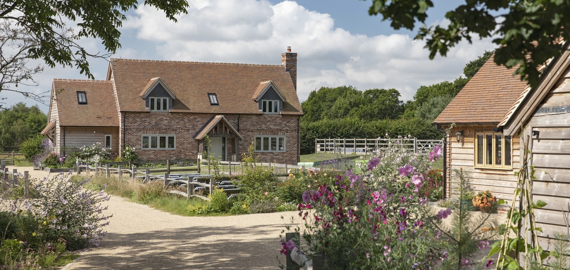 Border Oak Award Winning Bespoke Oak Buildings